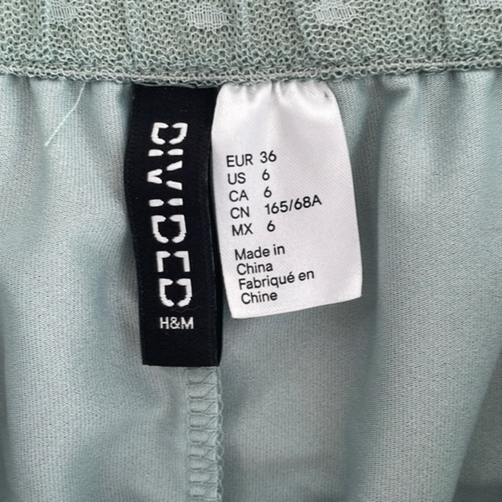 H&M Divided Skirt - Picture 5 of 10